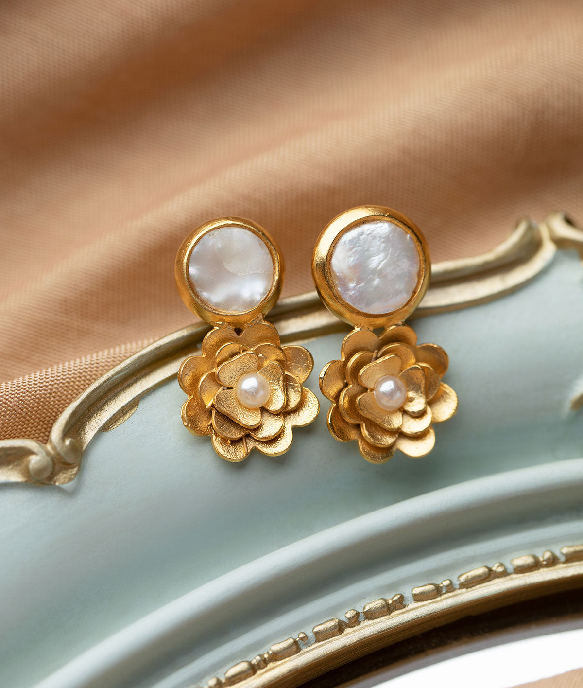 Dalia 22K Gold-plating Matte Natural Pearls Earrings With Floral Drop Design - ZEWAR Jewelry