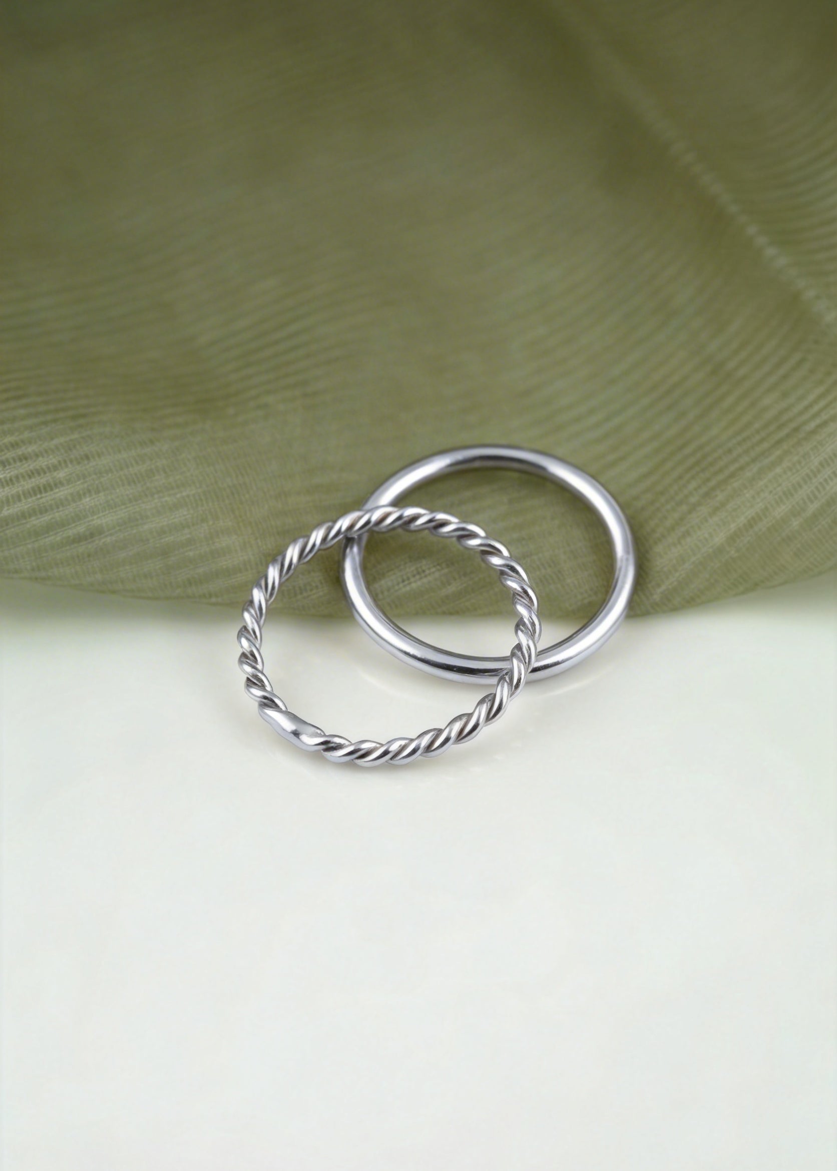 Aarya Ring (stack)