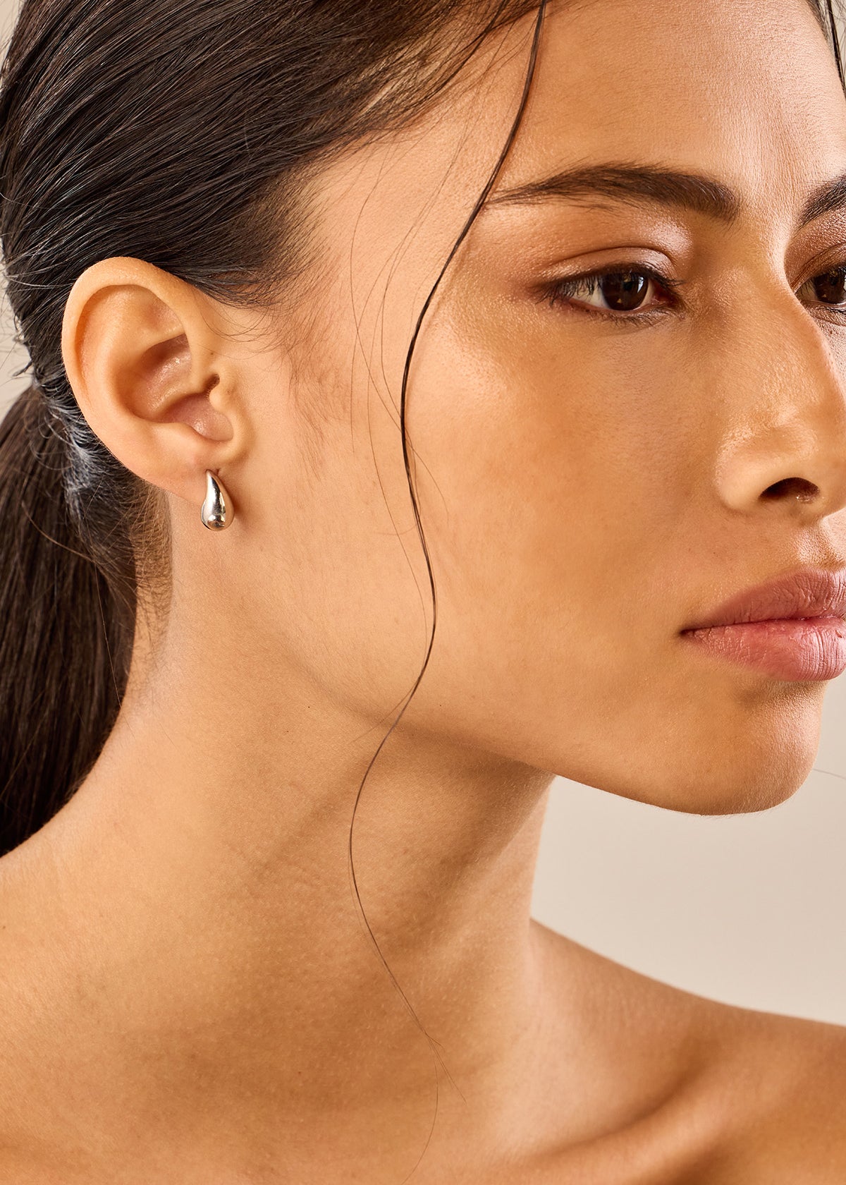 Falak Tear Drop Studs (Small)